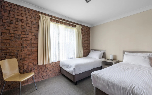 Bomaderry Motor Inn