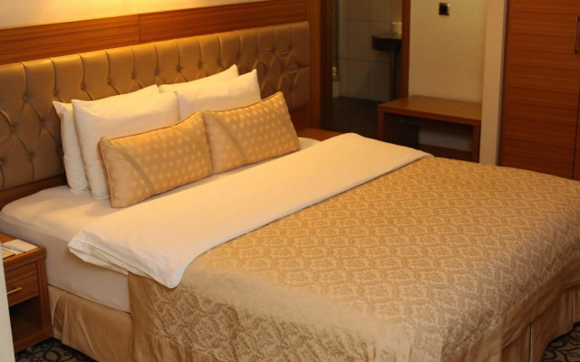 Emir Royal Hotel