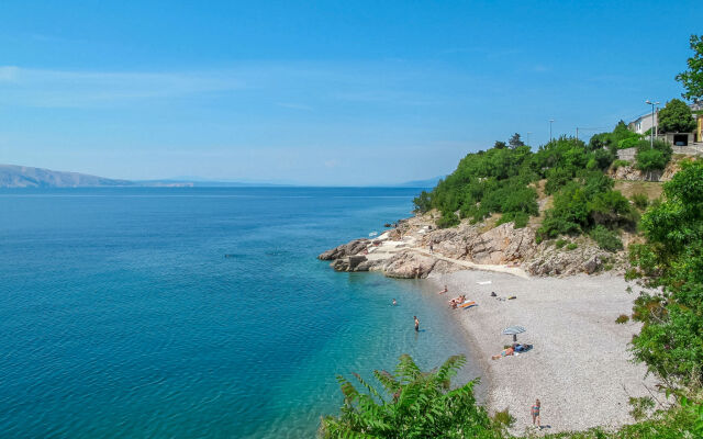 Three-Bedroom Holiday Home in Senj