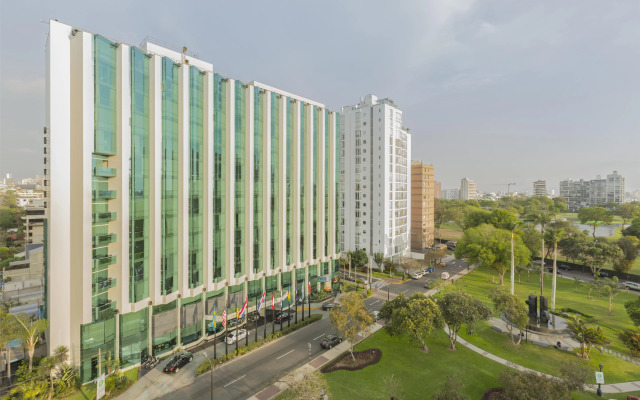 Delfines Hotel & Convention Center