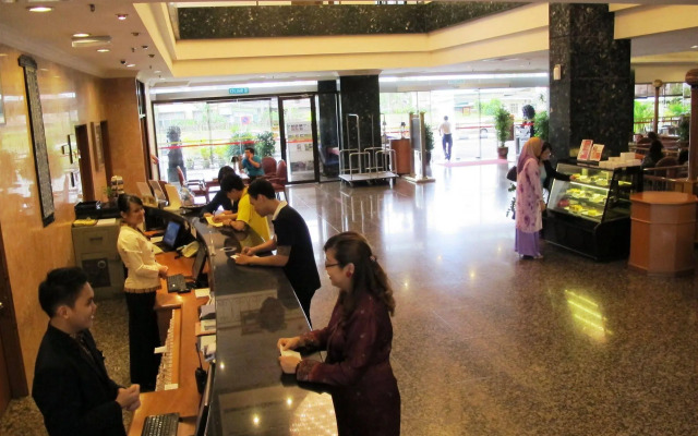 Hotel Grand Continental Kuching