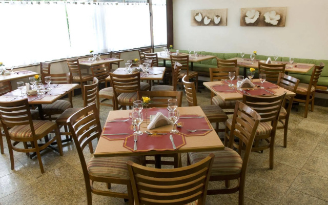 Hotel Golden Park Rio de Janeiro Aeroporto By Nacional Inn