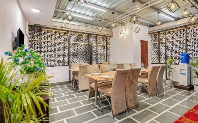 Treebo Elegant Palace