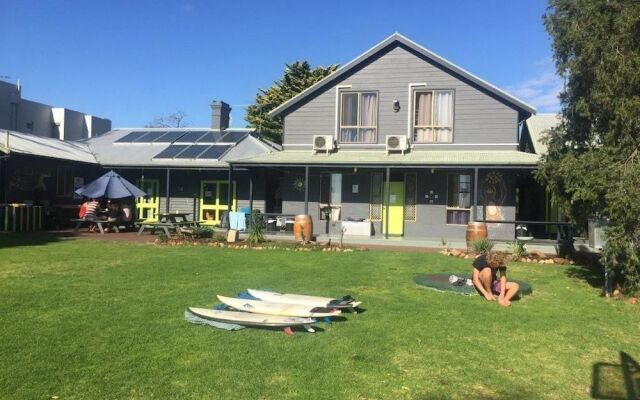 Dunsborough Beachouse YHA