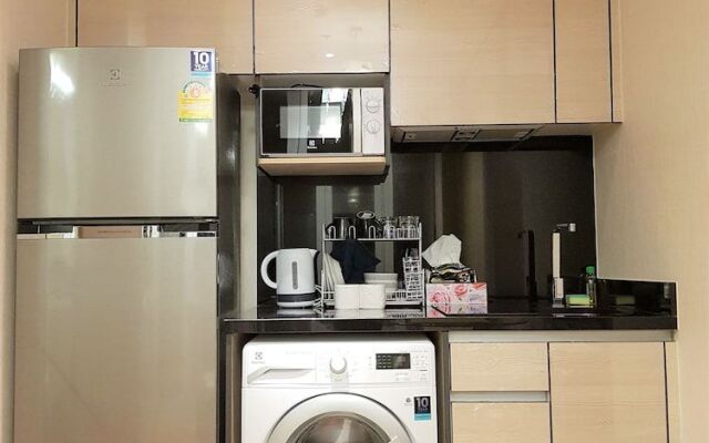 Sukhumvit In The Park BTS PhromPhong