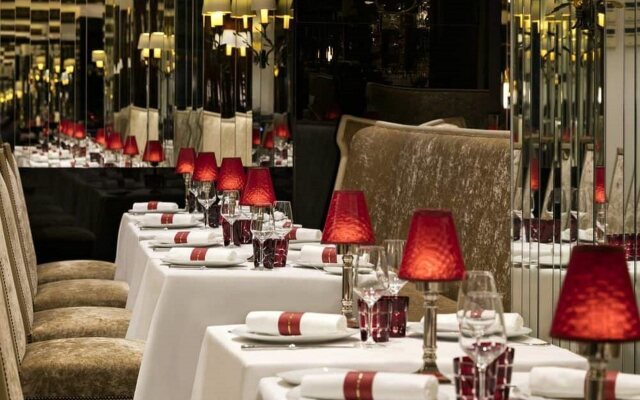 Hotel Barriere Le Majestic