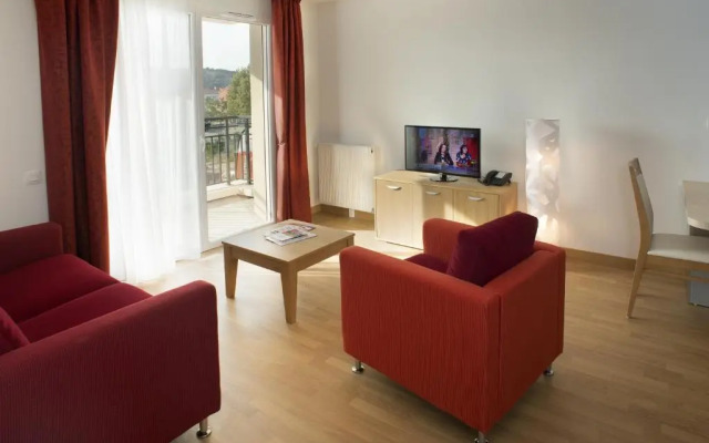 Résidence Services Seniors DOMITYS - Les Cigales du Luberon