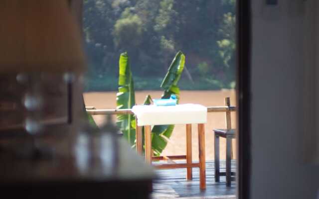 Nam Ou View Villa