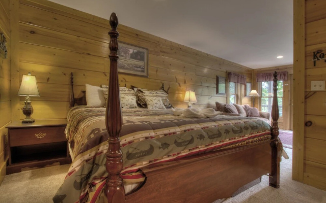 The Nutty Nook  287 - Two Bedroom Cabin