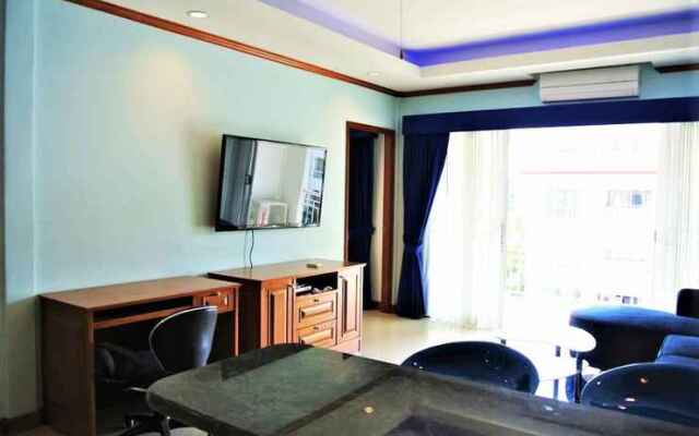 2 bed Condo Baan Suan Lalana