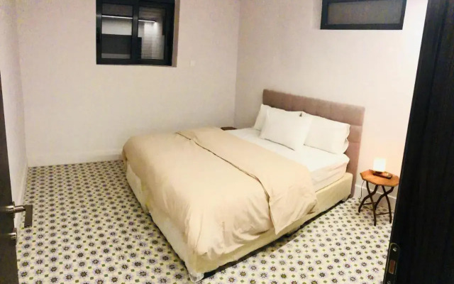 Athos 18 KOLONAKI SQUARE CENTRAL!!!