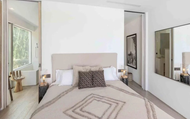 Holiday Home With Pool Area