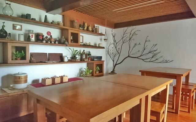 Chang House