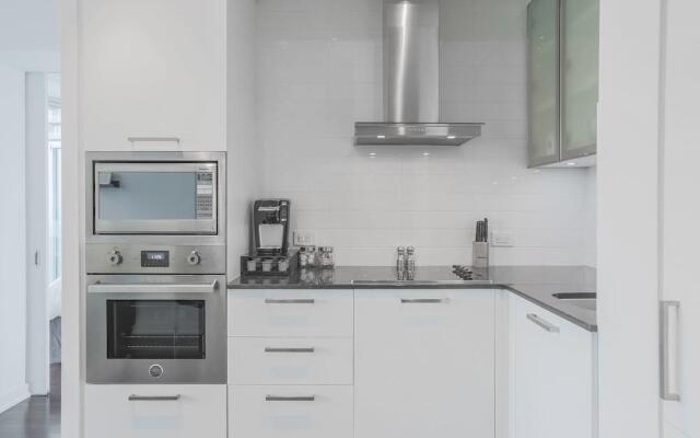 Noel Suites - York and Harbour St.