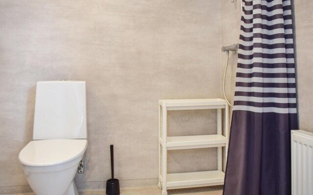 Stunning Apartment in Färjestaden With Wifi