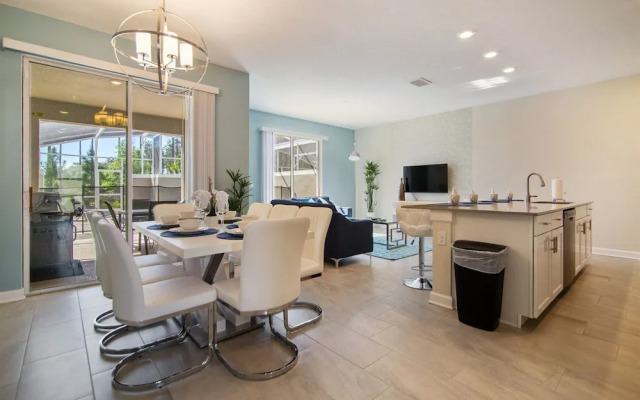 ChampionsGate 4BR 3BA Townhome