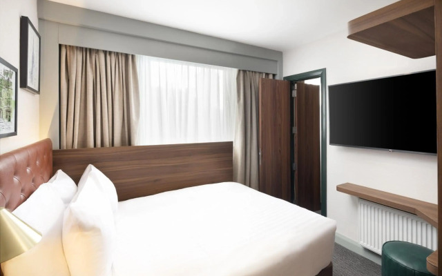 Four Points by Sheraton Edinburgh