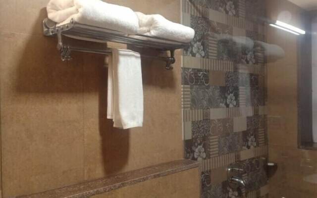 Candolim Suites