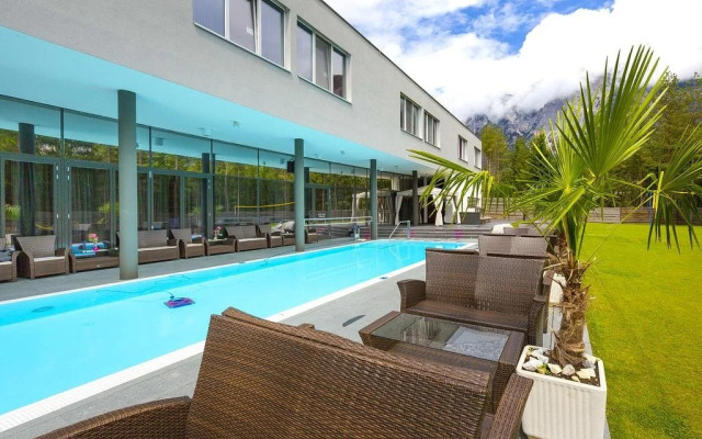 TheHotel (Adults only)