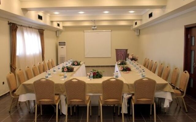 Asya Pamukcu Termal Hotel