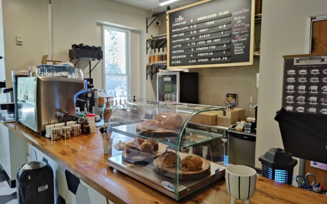 U Street Capsule Hostel