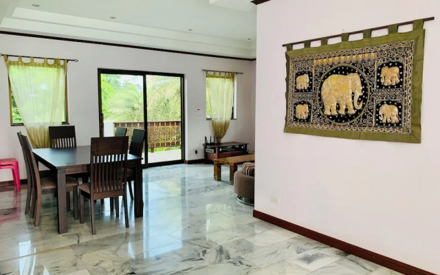 CET Resort & Rayong Padelcenter