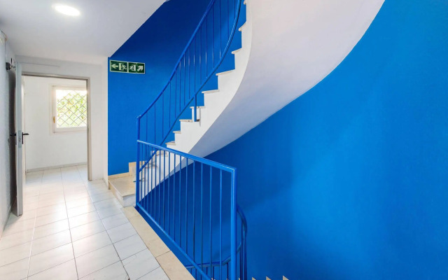 Apartaments AR Monjardí