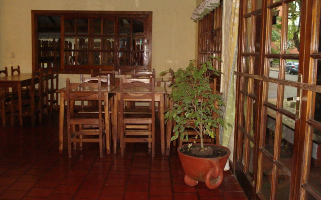 Hotel Mansilla