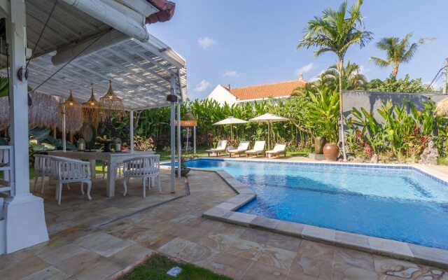 Villa Alor