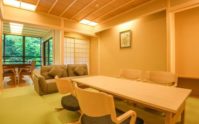 Shirasagi Yu Tawaraya