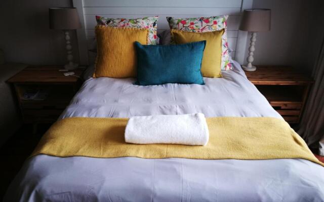 45 Lighthouse Mall Apartment