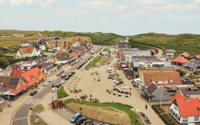 Woodlodge in Duynpark With Scenic Views