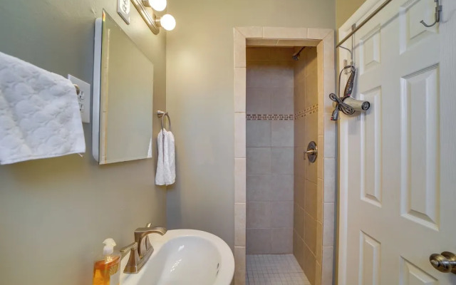Tulsa Home w/ Yard: 5 Mi to Downtown!