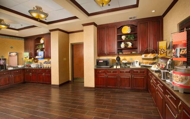 Hampton Inn & Suites Stillwater
