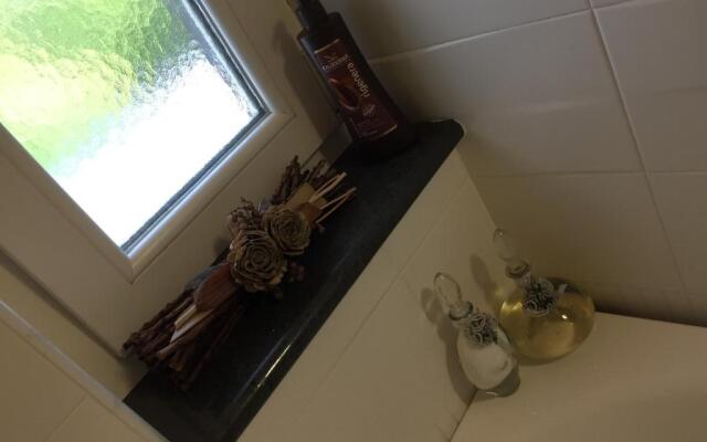 Secret pearl! Amalfi Coast, Pompei & Naples Free parking