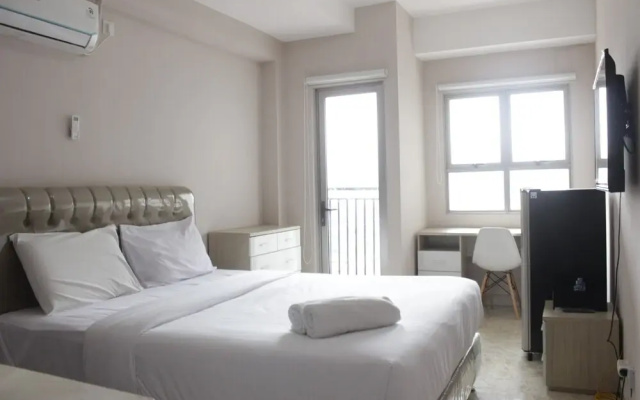 Comfy Studio Room at Mekarwangi Square Apartment Cibaduyut