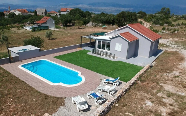 Nane Garden - House With Pool - H