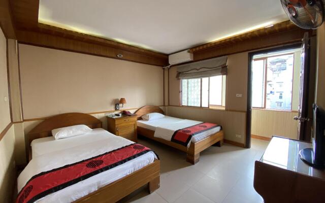 Valentine Hotel