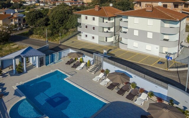 Splendid Apartment in Vodnjan With Swimming Pool