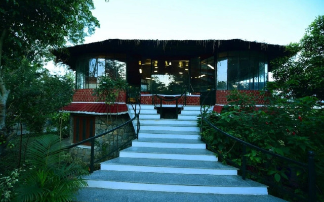 The Tiger Paw Resort