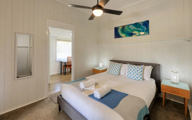 Creekview Cottage - 70 Lock Street – Guest Rooms – Stanthorpe