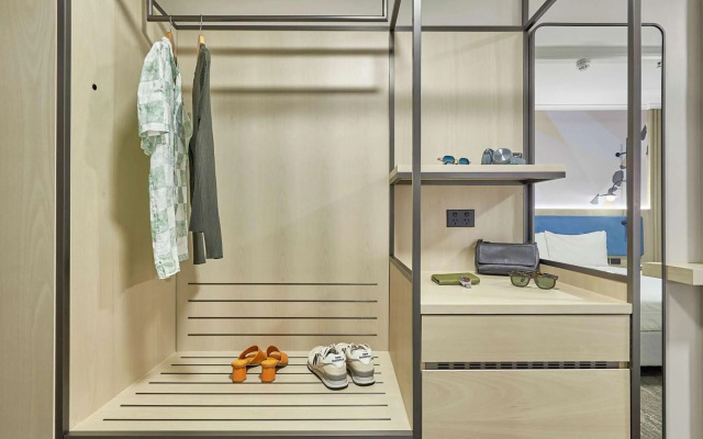 ibis Perth