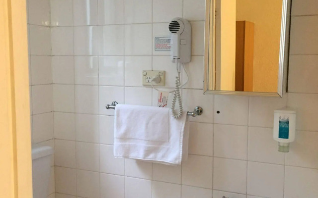 Tollgate Motel