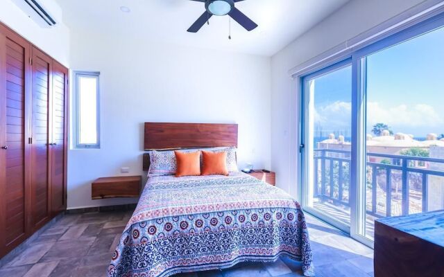 Casa de la Risa by Skyrun