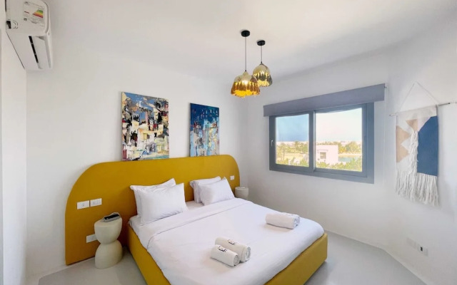 Xuru Stays I Lofty & Lavish 3 BDR @ Swan Lake El Gouna