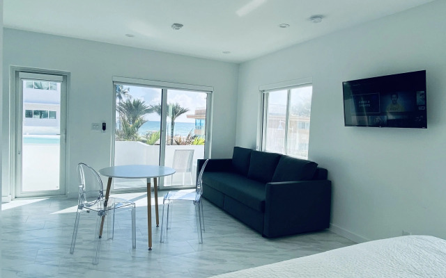 The Marlin Beachside