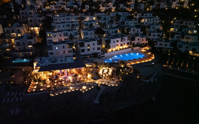 YAZ Yalikavak