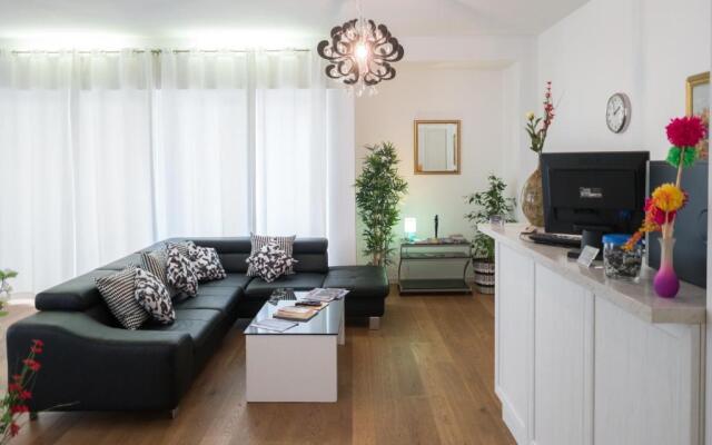 Carebeka Venice