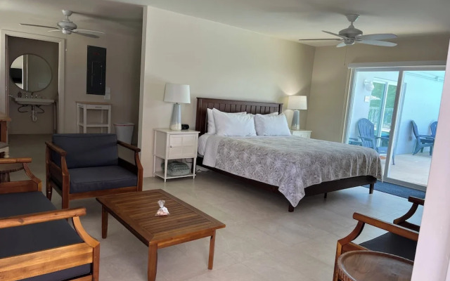 Sunshine Island Inn