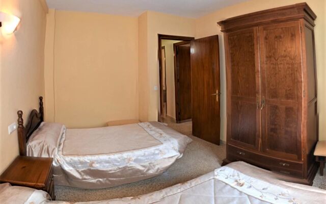 Apartment With 3 Bedrooms in Fuengirola, With Balcony - 800 m From the Beach